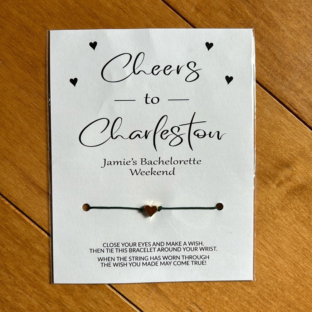 *NWT* Cheers To Charleston Dainty Heart Bracelet